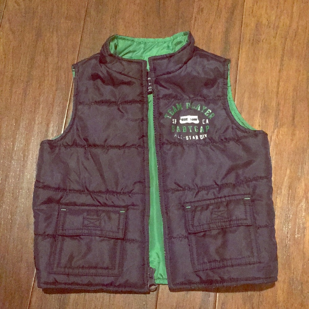 Gap navy/green 6-12m vest